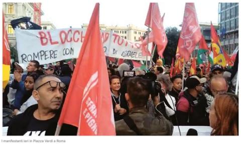 Cariche e idranti contro il corteo pro-Pal diretto alla Festa del cinema di Roma