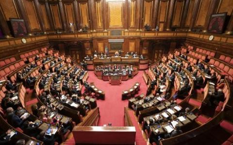 Dal Senato via libera definitivo alla separazione delle carriere. Il centrodestra: "Giornata storica". L’opposizione lancia il referendum per cancellarla